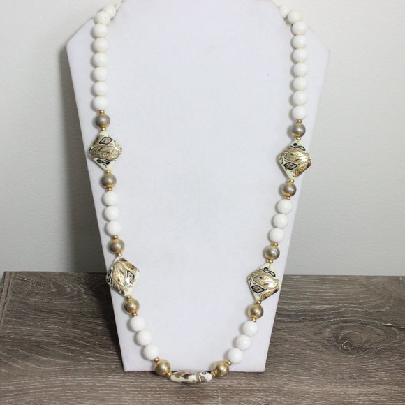 1980's Round Plastic Gumball Metallic Gold Paisley design Beaded Necklace - Picture 1 of 7